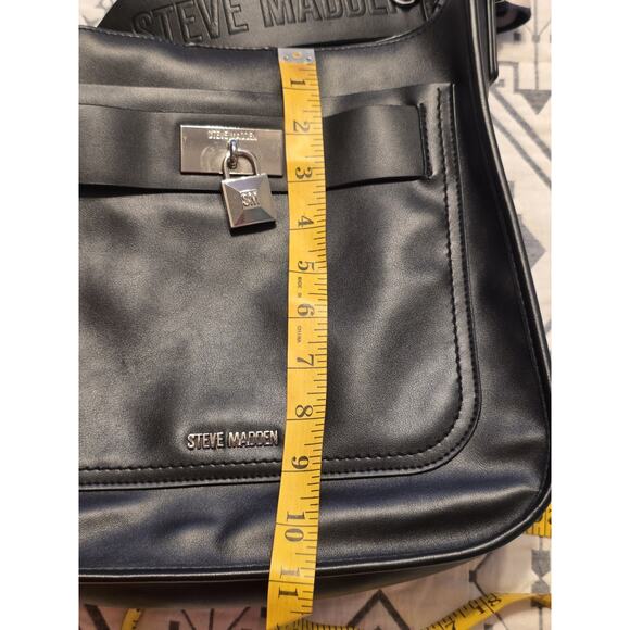 Steve Madden Bjessi Crossbody Hobo Purse Black Silver Lock Tote Coin Purse Strap - Picture 8 of 9